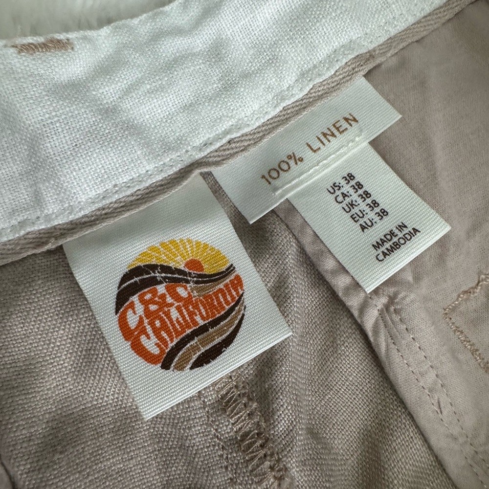 C&C California Men's Linen Cargo Shorts in Light Tan - Picture 4 of 6